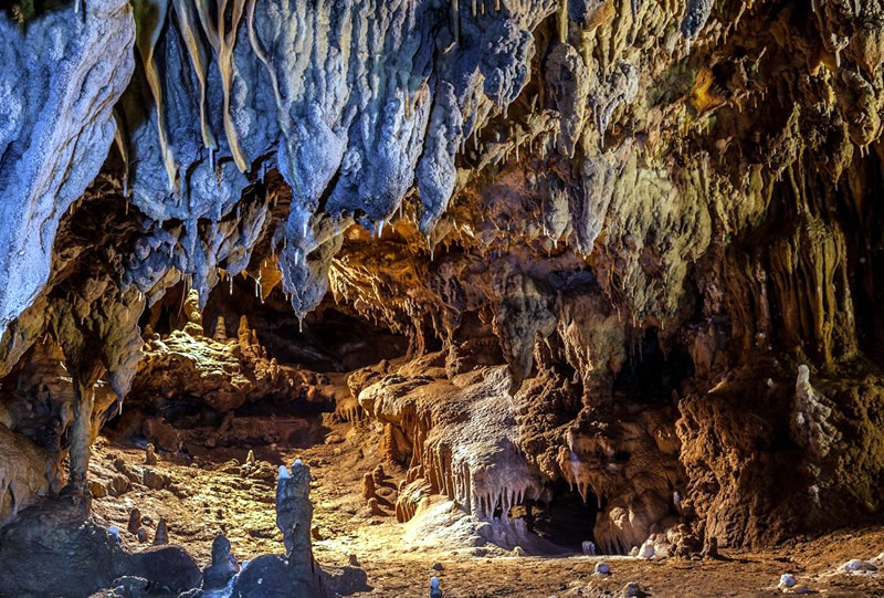 escursioni grotte di castelcivita